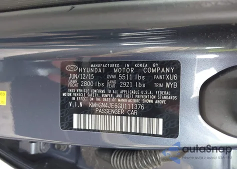 2016 Hyundai Genesis 3.8 z USA, uszkodzony, nr VIN KMHGN4JE6GU111376
